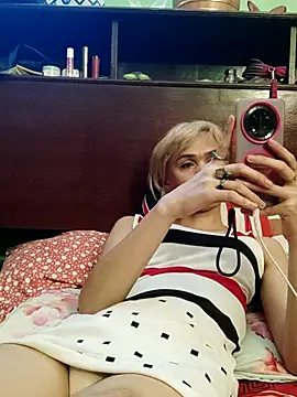 QueenSoreal Obrolan Langsung XXX