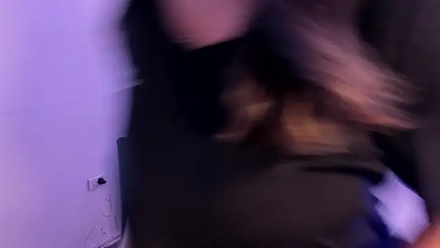 Živý XXX chat SarahCastro1_