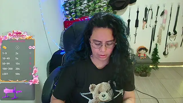 Chatroom XXX en direct de elektra_32