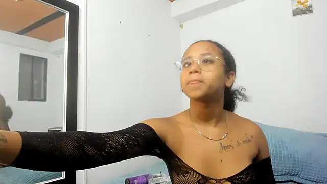 wizarpamela Adlı Modelin Canlı XXX Sohbeti
