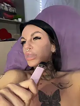 Chatroom XXX en direct de angel_devil_forever