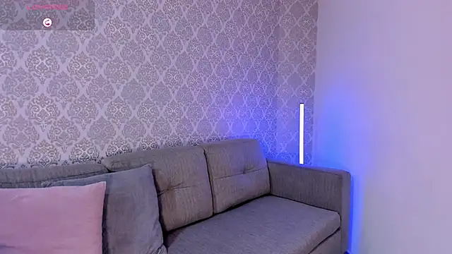 NohaCooper's Live XXX Chat
