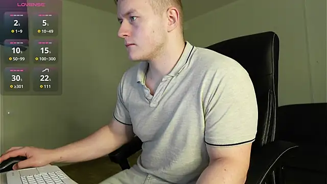 XXX chat uživo modela Richard_Dullas