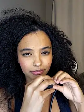 QeenPandinha's Live XXX Chat