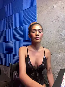 Chat XXX Live Bomb_Maddy