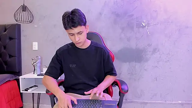 zam_noir: απευθείας συνομιλία ΧΧΧ