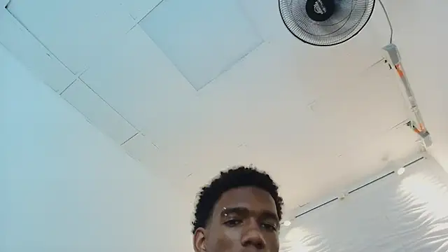 nero_reyd Live XXX Chat