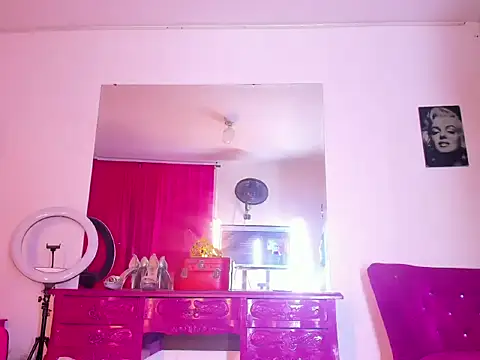 צ'אט XXX בשידור חי של MISTRESS-BBCTSX