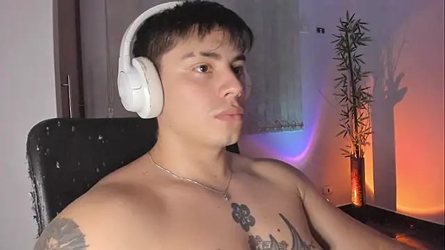 Giordano_Russo élő XXX-chatje