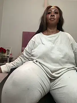 Bootyliciouse21X's Live XXX Chat
