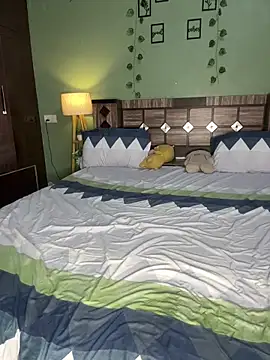 Model_bhabhi_couple Webcam-Show