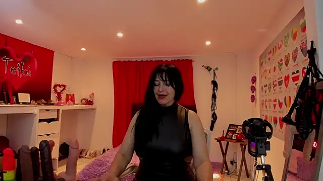 Sarah_teiku Chat XXX in diretta