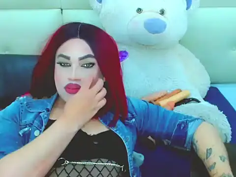 NharaBigCock Chat XXX in diretta