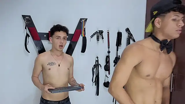 Nicolas_AthleticBoy's Live XXX Chat