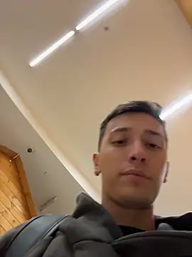 Thiago_Jones1: онлайн-секс-чат