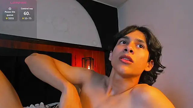 Cheys_Mast's Live XXX Chat