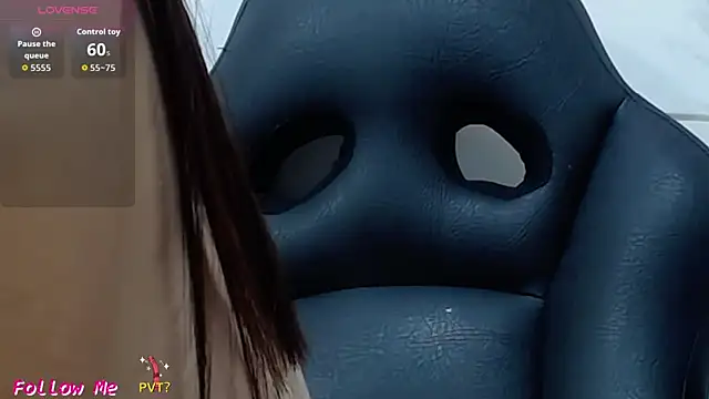 Chat +18 de shantala_krisha ao vivo