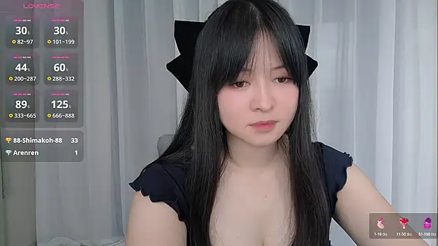 -Yuko- Live XXX Chat