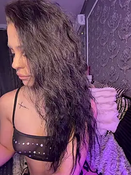 Olivia_Noor live XXX chat