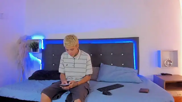 Ale_cuzz Live XXX-chat