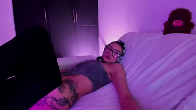 Онлайн чат XXX vandalovee_