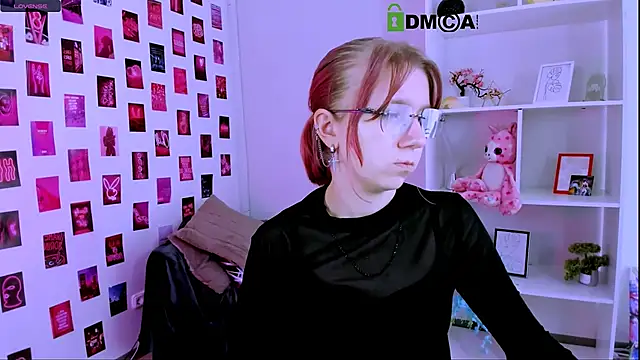gloria_bubble Adlı Modelin Canlı XXX Sohbeti