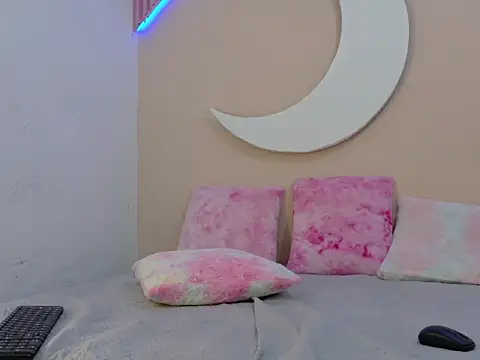 Chat +18 de SamanthaLaurent ao vivo