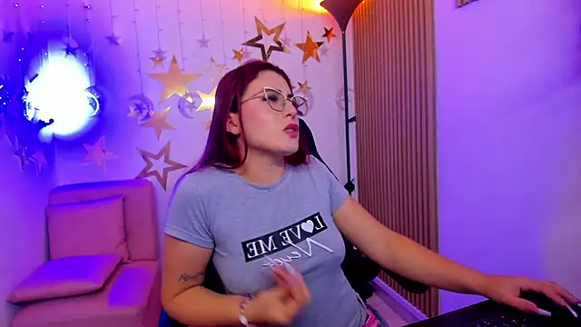 Chat +18 de allison_mc ao vivo