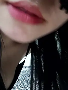 silkyhairs Adlı Modelin Canlı XXX Sohbeti