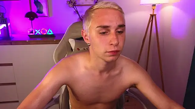 e1v1s Live XXX-chat