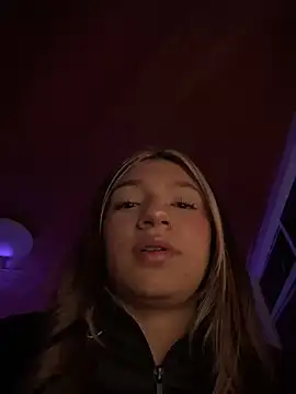 Isabella18_pinkn Live XXX chat