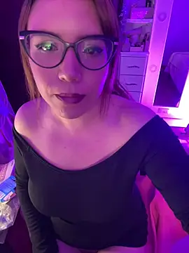 Czat XXX na żywo – AliceMtz