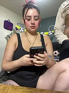 دردشة angelasm الجنسية المباشرة
