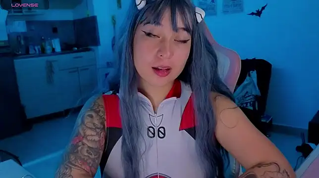 Celeste_Bauman Adlı Modelin Canlı XXX Sohbeti