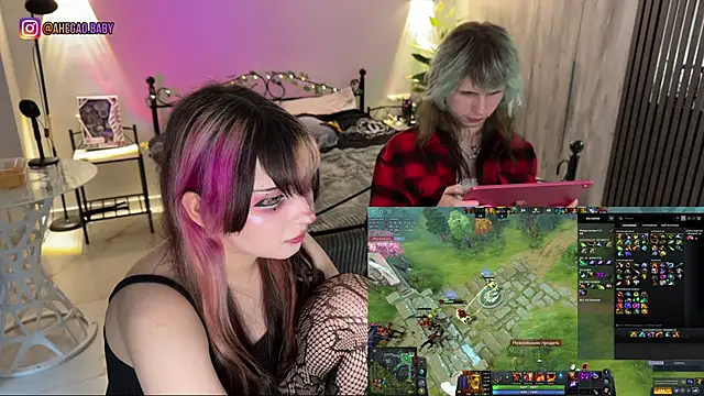 h3ntai_baby's Live XXX Chat