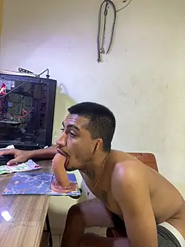 maxI_dick33 Live XXX-Chat