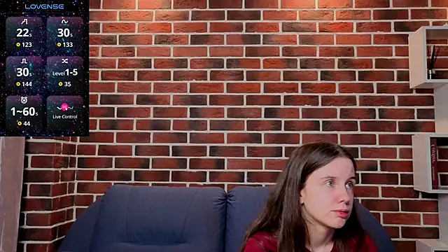 Chat +18 de MyrtaMcclaney ao vivo