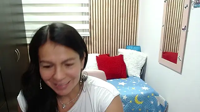 camilavargas_ 라이브 XXX 채팅