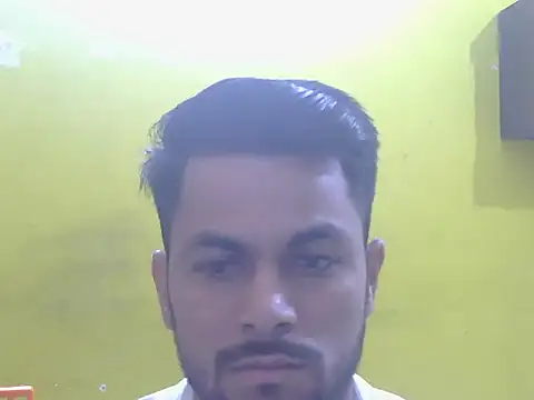 StubborndesiboyのライブXXXチャット