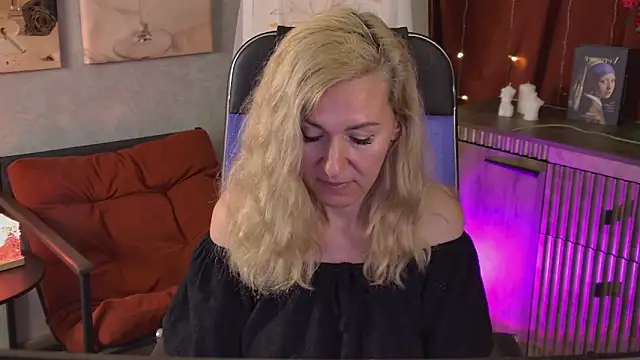 DonnaSmitth's Live XXX Chat