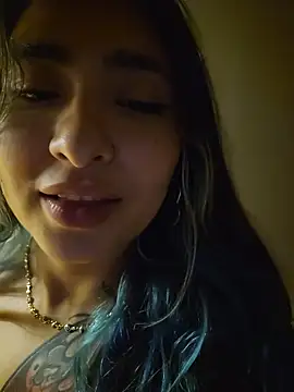 sweetcoralinee's Live XXX Chat