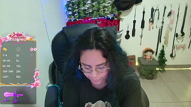 צ'אט XXX בשידור חי של elektra_32