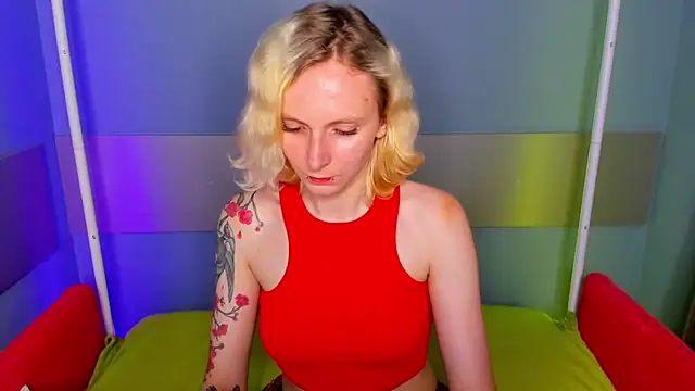 LikiLips Chat XXX live