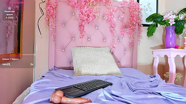Sofia_Angel_1のライブXXXチャット