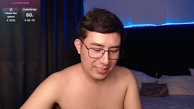 Chat +18 de andrewmhilton_ ao vivo