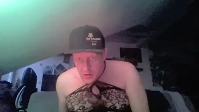 Czat XXX na żywo – Bigthroaterboy