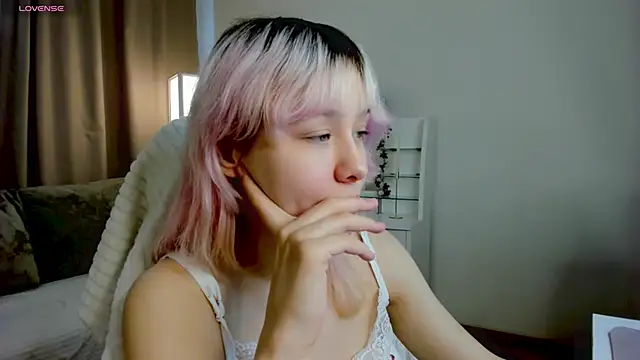 Chat XXX en directo de EmilyTrase