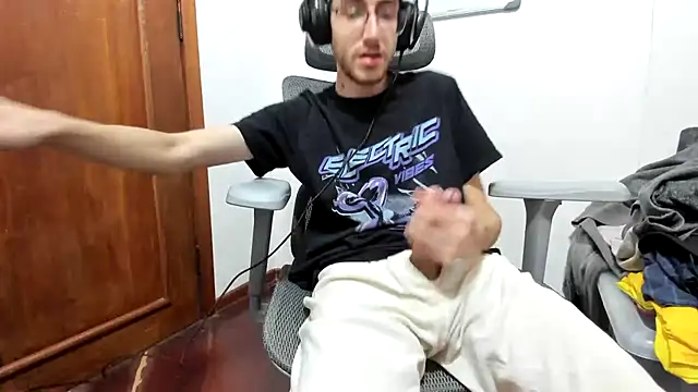 Show de 4rthurTV na webcam