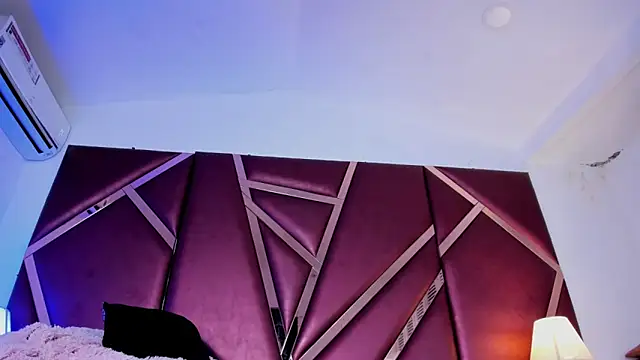 SelenaBloom – Naživo XXX chat