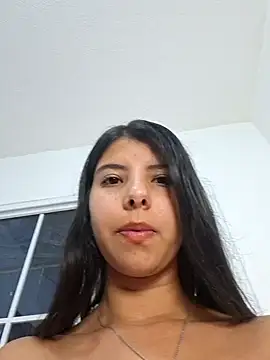 jade03_'s Live XXX Chat
